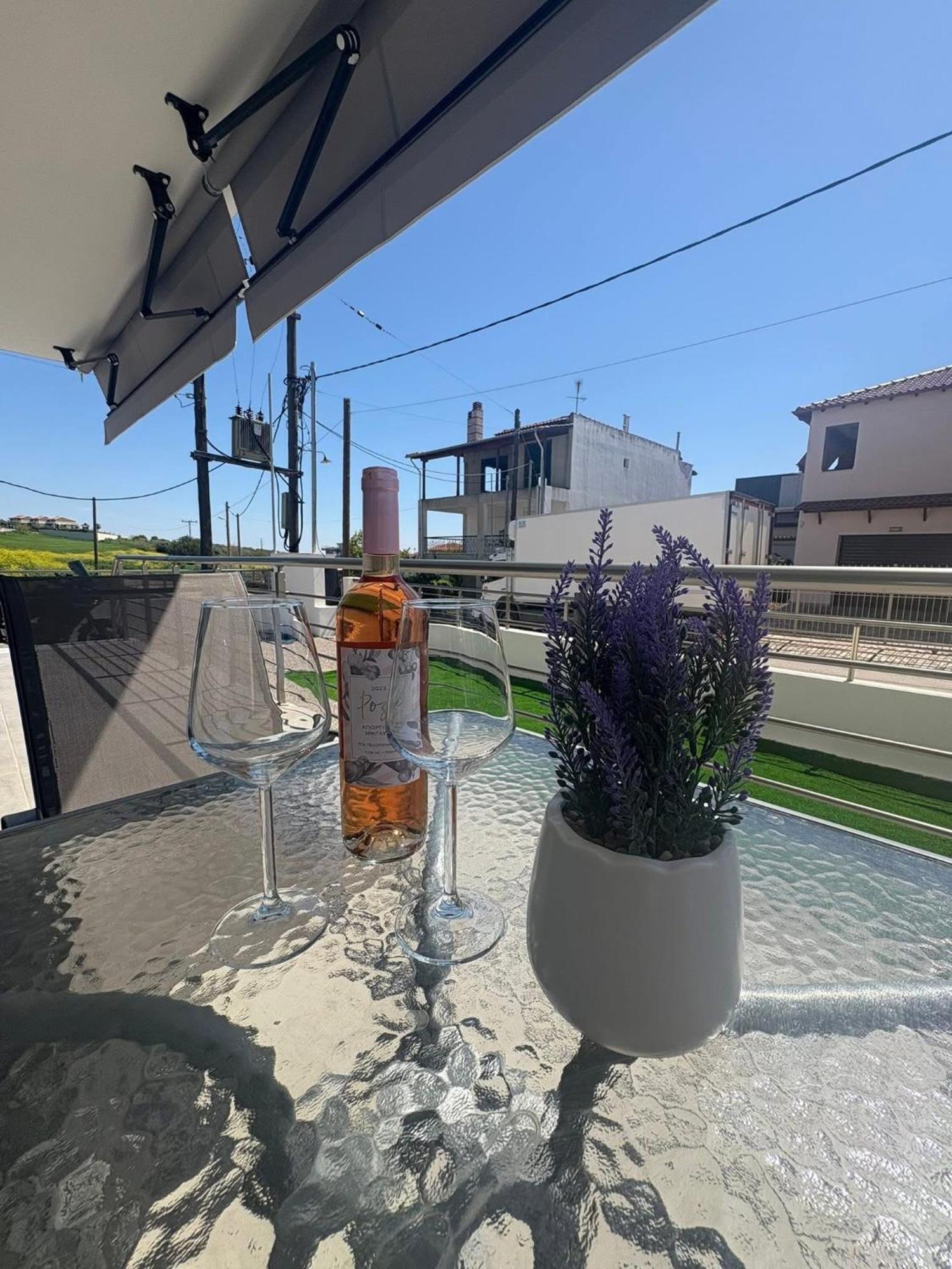 Elinor Apartments Flogita Dış mekan fotoğraf